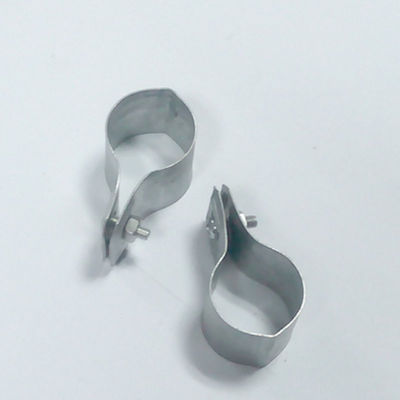 OEM 산화 방지제 백철관 행거 직류 전기로 자극된 도관 클램프